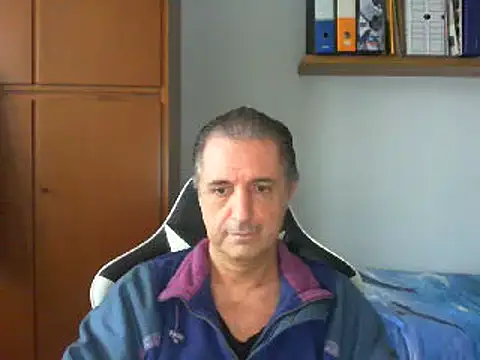 lliuk70mi online show from February 8, 1:54 pm