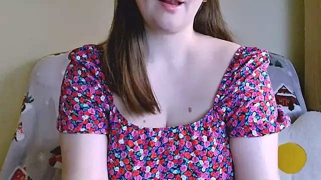 ChubbyMaia online show from January 1, 11:16 am