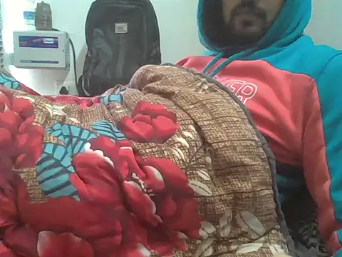 Desiboy 525 online show from January 18, 9:35 am