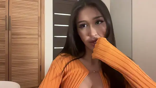 Snapshot of paola_inga chatting on February 13, 3:13 am paola inga online show from February 13, 3:13 am