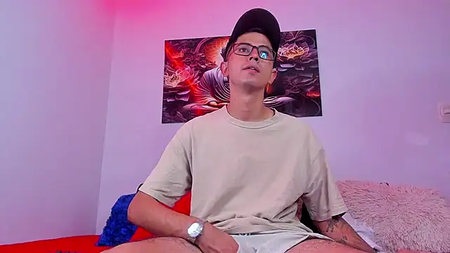 Snapshot of Ethan_Sai___ chatting on October 18, 4:15 am Ethan Sai    online show from October 18, 4:15 am