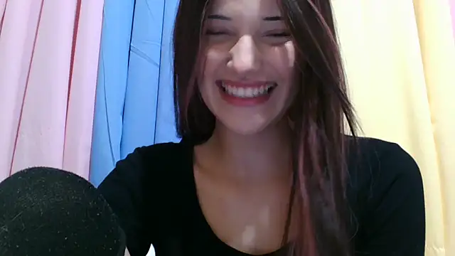 Snapshot of faelitababy chatting on February 19, 3:24 am faelitababy online show from February 19, 3:24 am