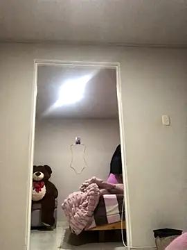 CAM 21X online show from October 7, 10:56 am