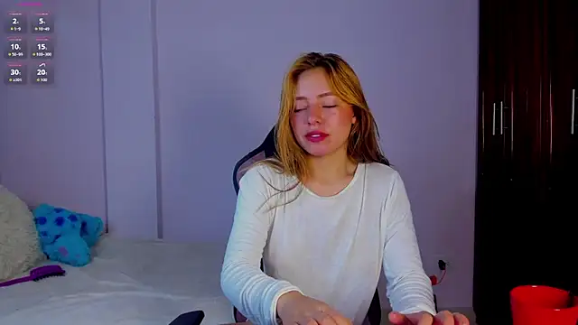 karla charloby online show from March 28, 1:11 pm