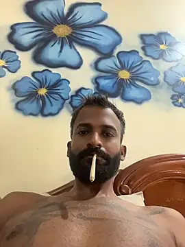 bigfatdick111 online show from May 14, 2:51 am