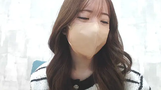 Snapshot of LOVE_MOMO_LOVE chatting on December 16, 11:22 am LOVE MOMO LOVE online show from December 16, 11:22 am