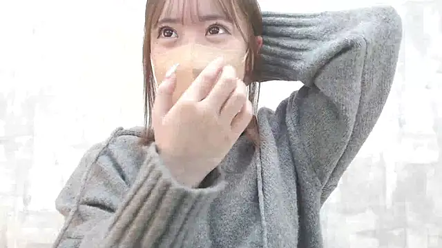 Snapshot of LOVE_MOMO_LOVE chatting on January 5, 11:15 am LOVE MOMO LOVE online show from January 5, 11:15 am