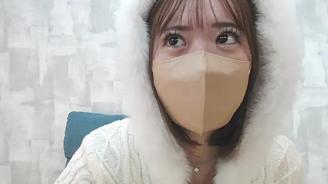 Snapshot of LOVE_MOMO_LOVE chatting on January 12, 11:28 am LOVE MOMO LOVE online show from January 12, 11:28 am