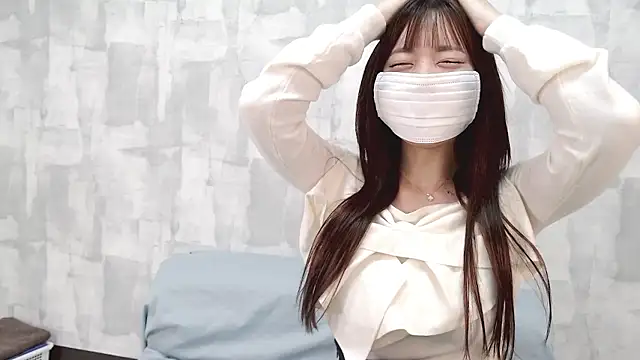 Snapshot of LOVE_MOMO_LOVE chatting on September 21, 12:18 pm LOVE MOMO LOVE online show from September 21, 12:18 pm