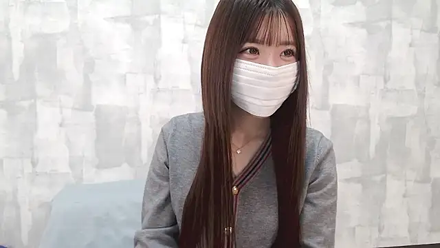 Snapshot of LOVE_MOMO_LOVE chatting on September 28, 11:15 am LOVE MOMO LOVE online show from September 28, 11:15 am