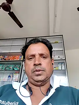 Raj1043 online show from November 4, 6:12 am