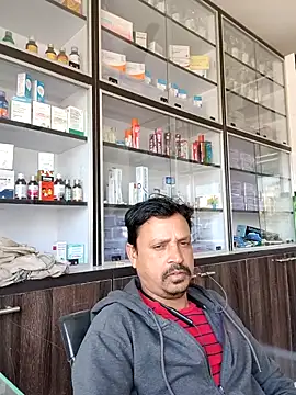 Raj1043 online show from February 6, 6:18 am