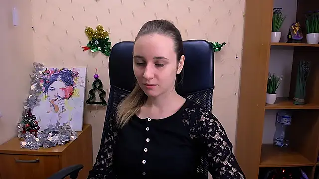 Snapshot of _Nicole_new chatting on December 21, 12:16 pm  Nicole new online show from December 21, 12:16 pm