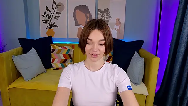 DanaLoved online show from January 12, 7:10 pm