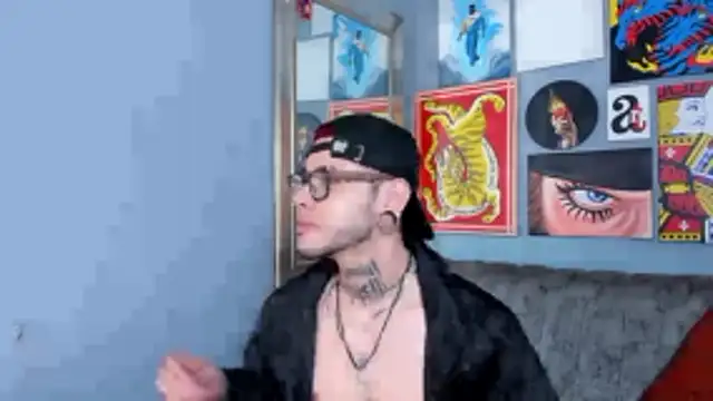 MurdockH online show from November 21, 5:50 am