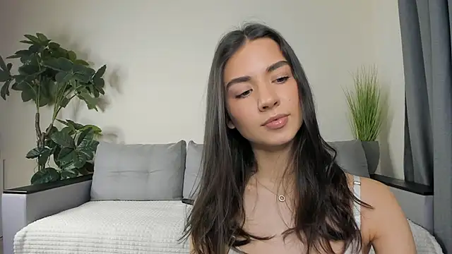 Snapshot of NicoleLuv chatting on December 18, 1:12 pm NicoleLuv online show from December 18, 1:12 pm