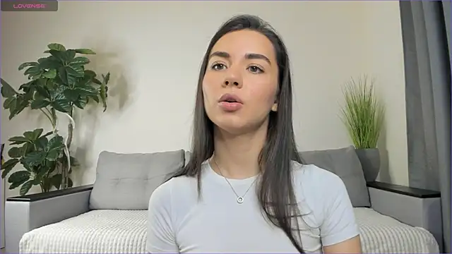 Snapshot of NicoleLuv chatting on January 10, 1:09 pm NicoleLuv online show from January 10, 1:09 pm