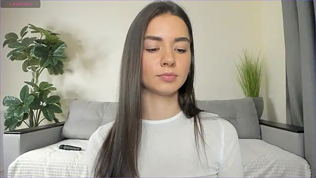 Snapshot of NicoleLuv chatting on January 19, 4:14 pm NicoleLuv online show from January 19, 4:14 pm