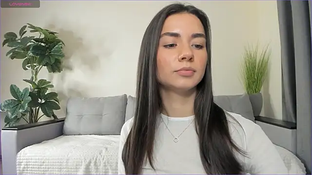 Snapshot of NicoleLuv chatting on January 22, 4:12 pm NicoleLuv online show from January 22, 4:12 pm