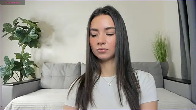 Snapshot of NicoleLuv chatting on January 29, 1:07 pm NicoleLuv online show from January 29, 1:07 pm