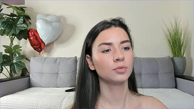 Snapshot of NicoleLuv chatting on March 13, 4:12 pm NicoleLuv online show from March 13, 4:12 pm