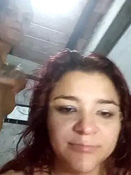 Snapshot of safira_hot chatting on February 7, 2:40 am safira hot online show from February 7, 2:40 am