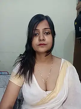 Miss-Riyasingh online show from May 24, 5:07 pm