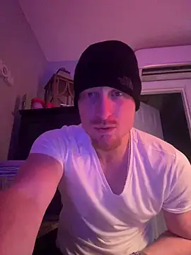 bigred0808 online show from February 17, 10:56 am