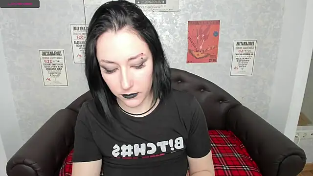 adell berry online show from March 2, 5:44 am