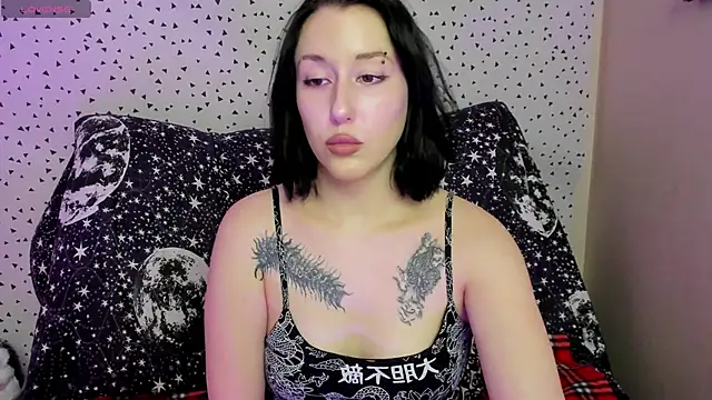 adell berry online show from February 15, 7:51 am