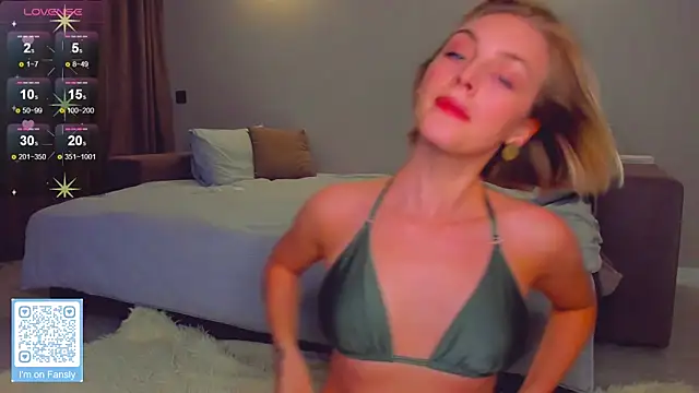 Snapshot of pretty_girlnextdoor chatting on January 23, 6:45 pm pretty girlnextdoor online show from January 23, 6:45 pm