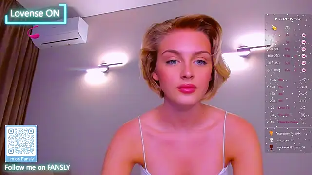 Snapshot of pretty_girlnextdoor chatting on January 26, 7:31 pm pretty girlnextdoor online show from January 26, 7:31 pm