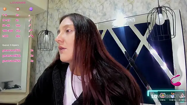 Snapshot of _alaia_collway_ chatting on January 22, 12:06 pm alaia collway online show from January 22, 12:06 pm