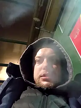 Amik97 online show from October 22, 6:40 pm