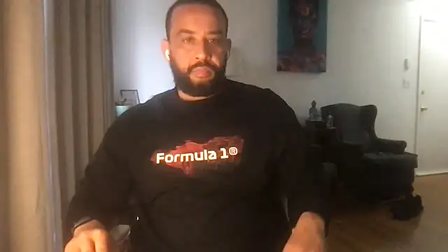 Snapshot of Z415 chatting on October 1, 4:35 pm Z415 online show from October 1, 4:35 pm