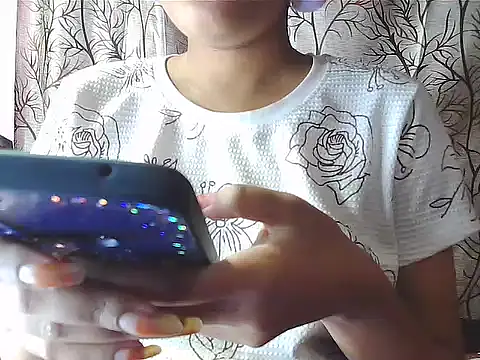 Snapshot of your_Shanvi chatting on November 11, 5:46 pm your Shanvi online show from November 11, 5:46 pm