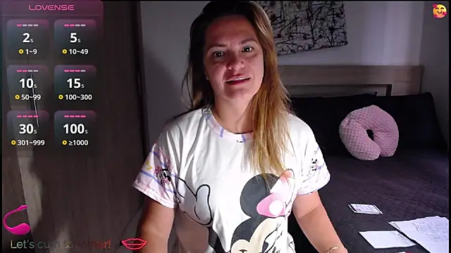 ParisW online show from November 6, 11:55 am