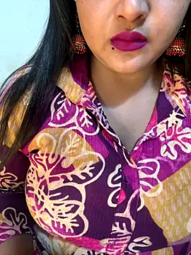 Ayesha mahi online show from December 4, 9:18 am