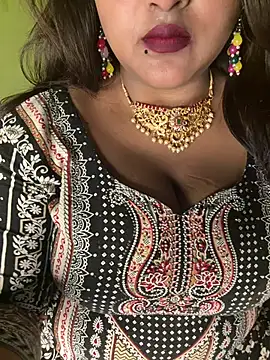Ayesha mahi online show from May 8, 8:19 am