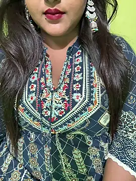 Ayesha mahi online show from May 22, 10:32 am