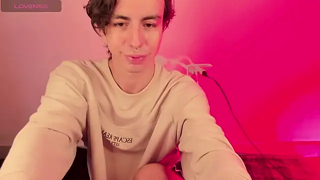 Snapshot of BrahmBelial_ chatting on October 28, 1:03 pm BrahmBelial online show from October 28, 1:03 pm