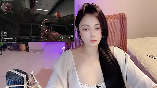 Daisy-77 online show from April 13, 1:05 pm