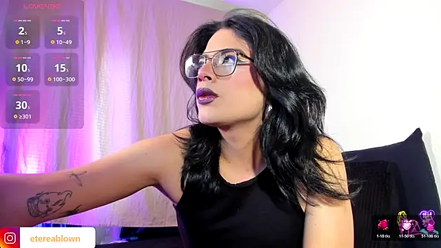 Snapshot of Eterea_blow chatting on August 3, 9:51 pm Eterea blow online show from August 3, 9:51 pm