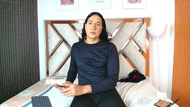 Alison Chan  online show from November 25, 2:28 pm