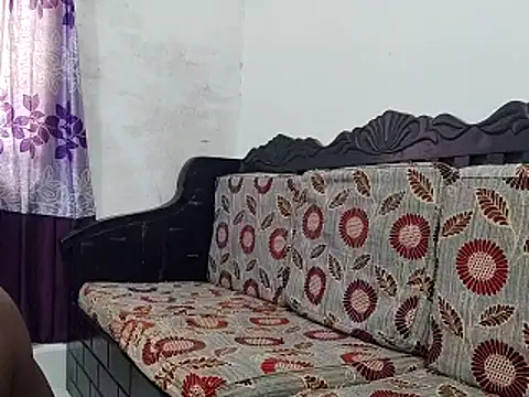 HunkyAriyan online show from May 31, 5:59 am