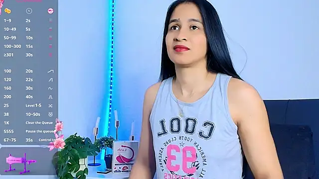 Snapshot of Alba_Olimpo chatting on November 10, 12:15 pm Alba Olimpo online show from November 10, 12:15 pm