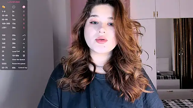 July Slowdive online show from February 7, 4:16 am