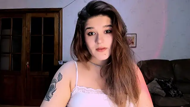 July Slowdive online show from March 3, 1:20 pm