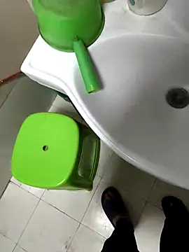 huzi518 online show from March 1, 4:11 pm