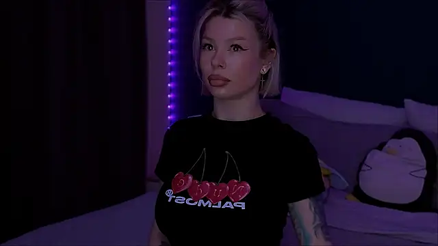 Snapshot of Sasha_Mason chatting on March 20, 2:05 am Sasha Mason online show from March 20, 2:05 am